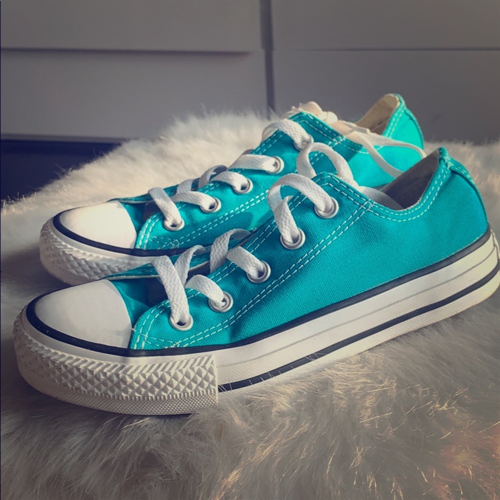 Converse all star turquoise low tops